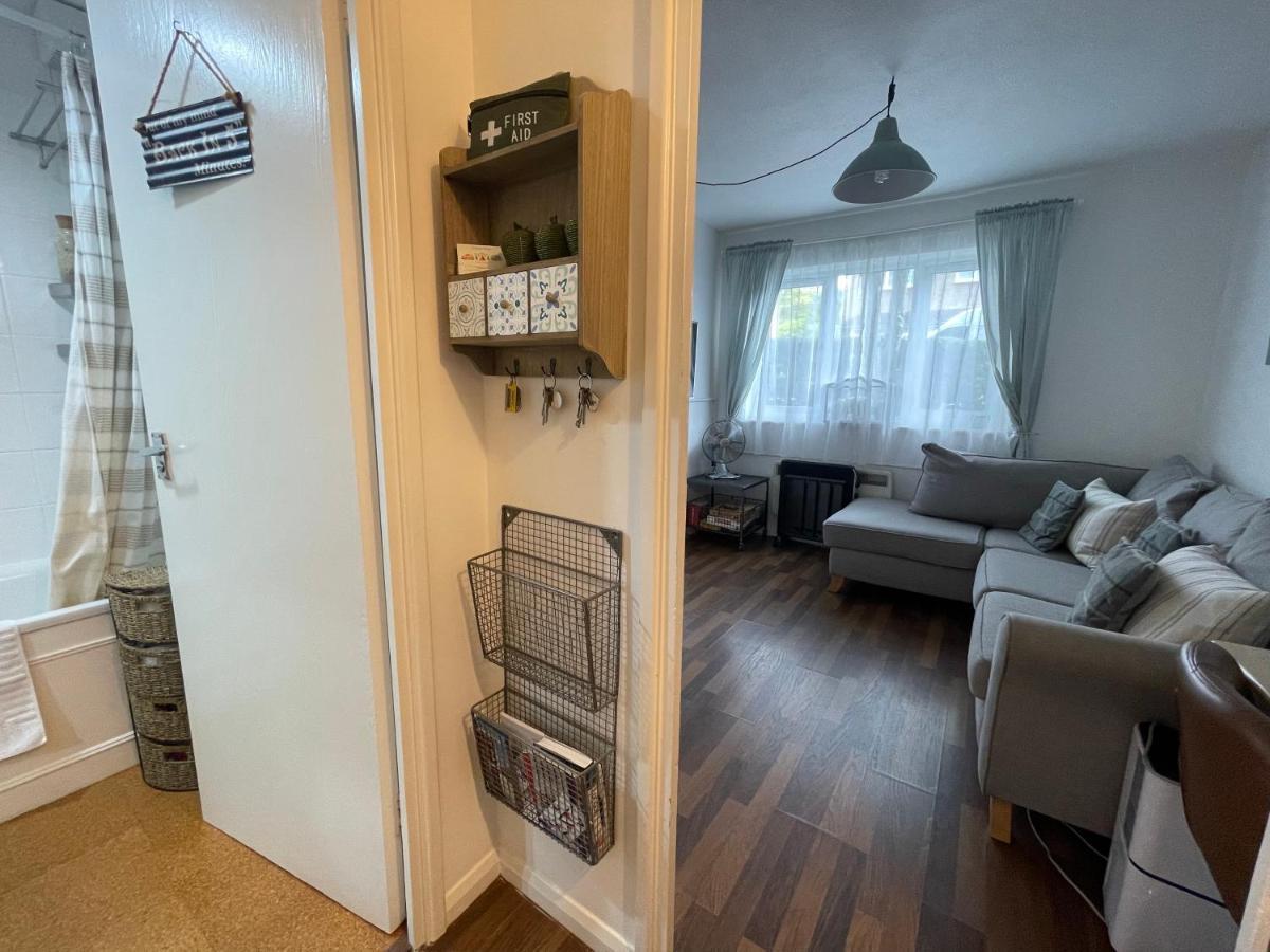 Apartment Grundy House Uxbridge