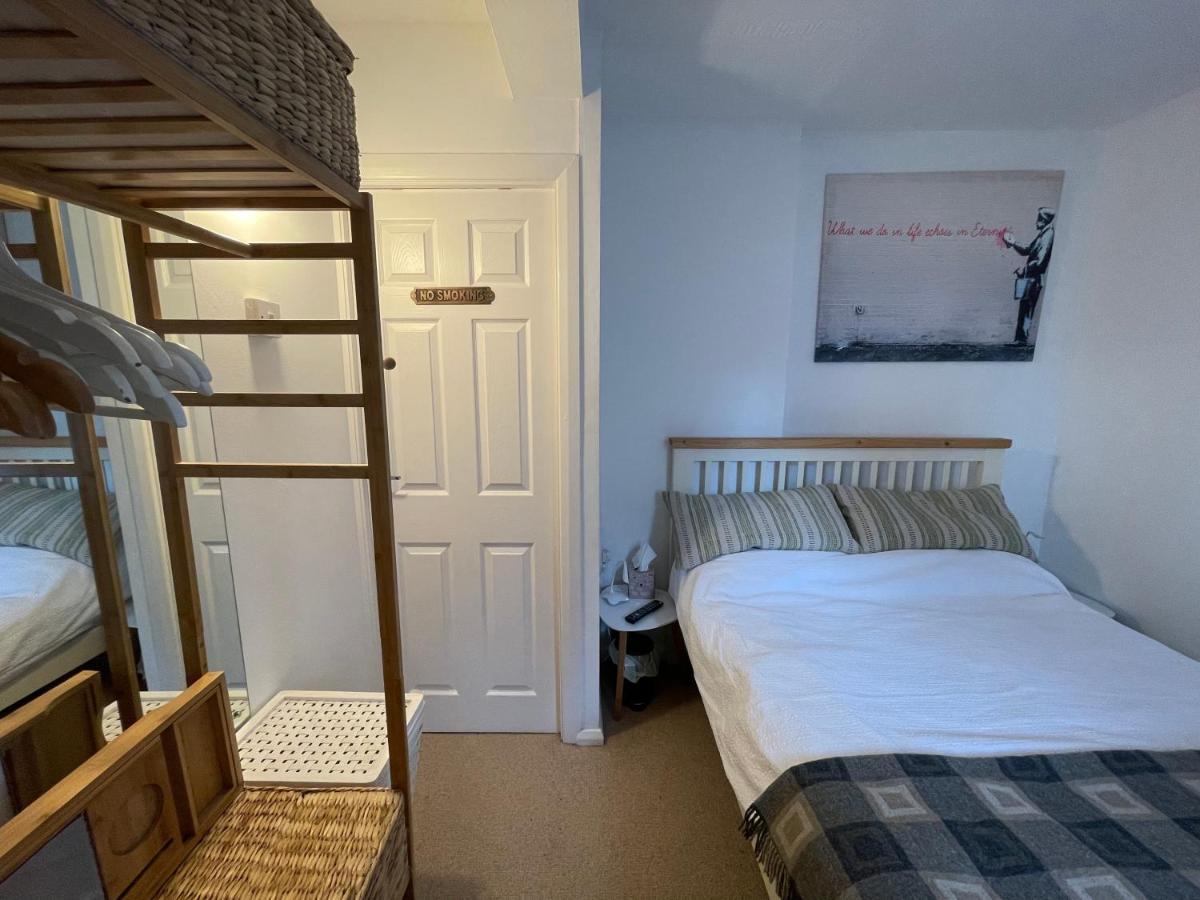Grundy House Apartment